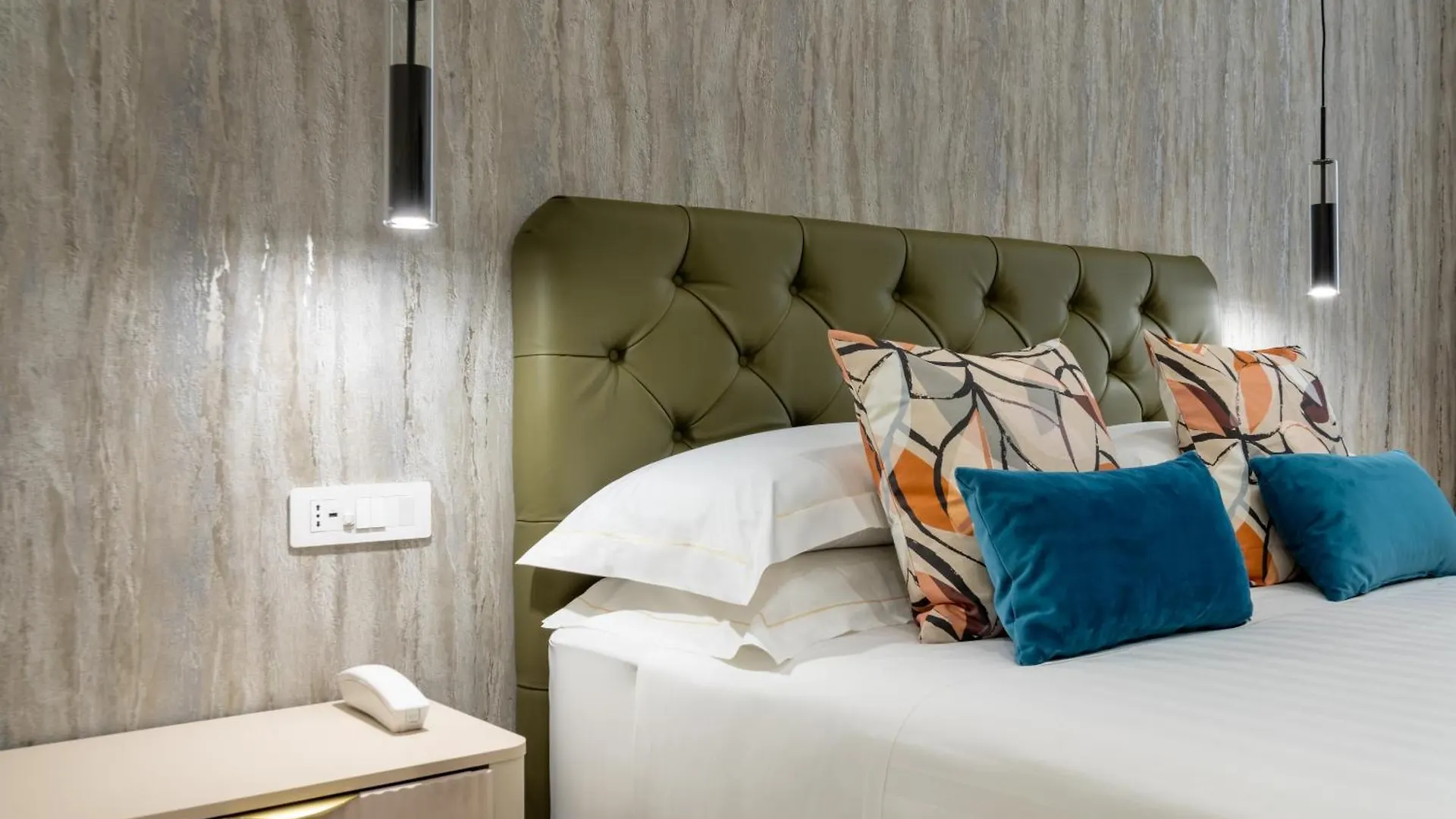 69 Suite Boutique Roma 2*,  İtalya